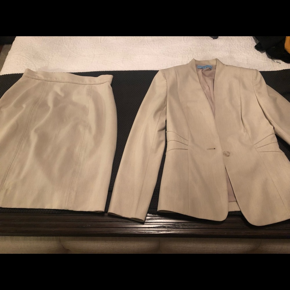 Antonio Melani Pencil Skirt & Blazer Suit